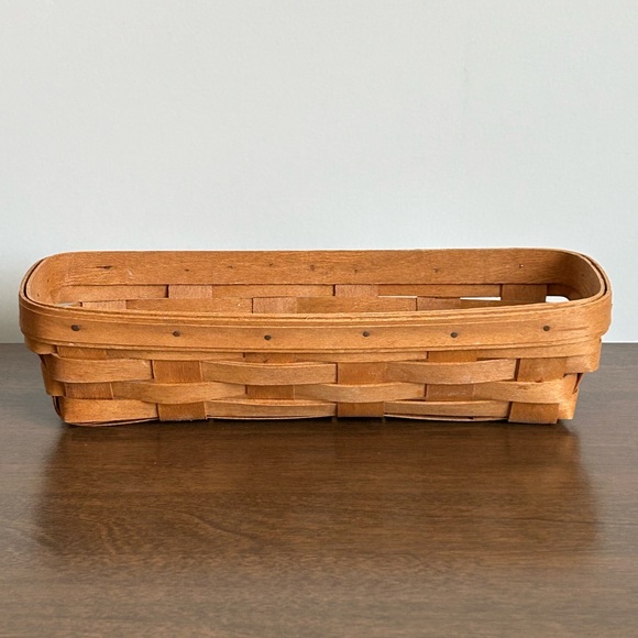 VINTAGE 1993 LONGABERGER CRACKER BASKET 11.5 X 5 X 3 - Picture 1 of 12